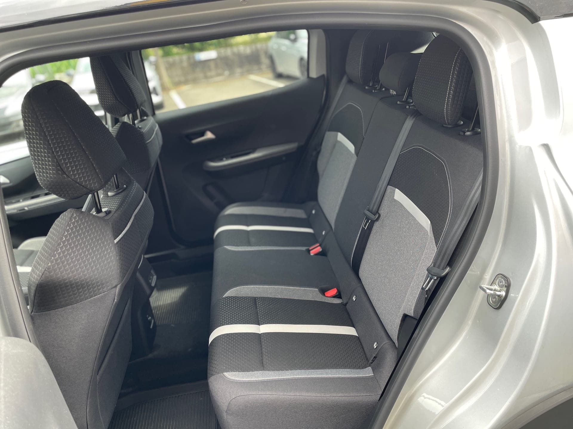 Opel Frontera – Bild 15
